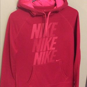 Women's Nike therma-fit Hoodie